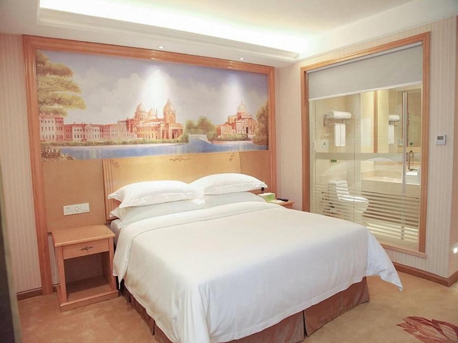 Vienna Hotel Qingyuan Yingde Guangming Road ภายนอก รูปภาพ