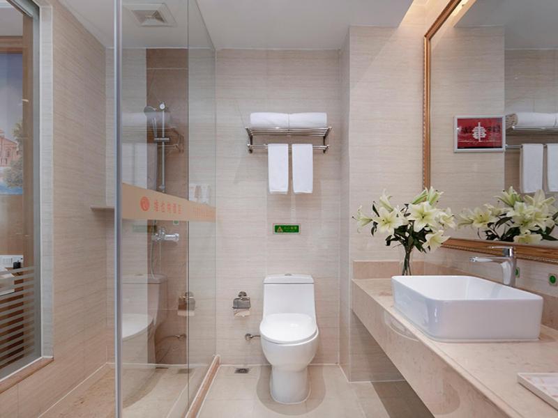 Vienna Hotel Qingyuan Yingde Guangming Road ภายนอก รูปภาพ